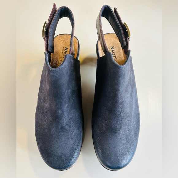 NWOT - NAOT Charcoal Halter-Top Clogs / Mules - Picture 3 of 8